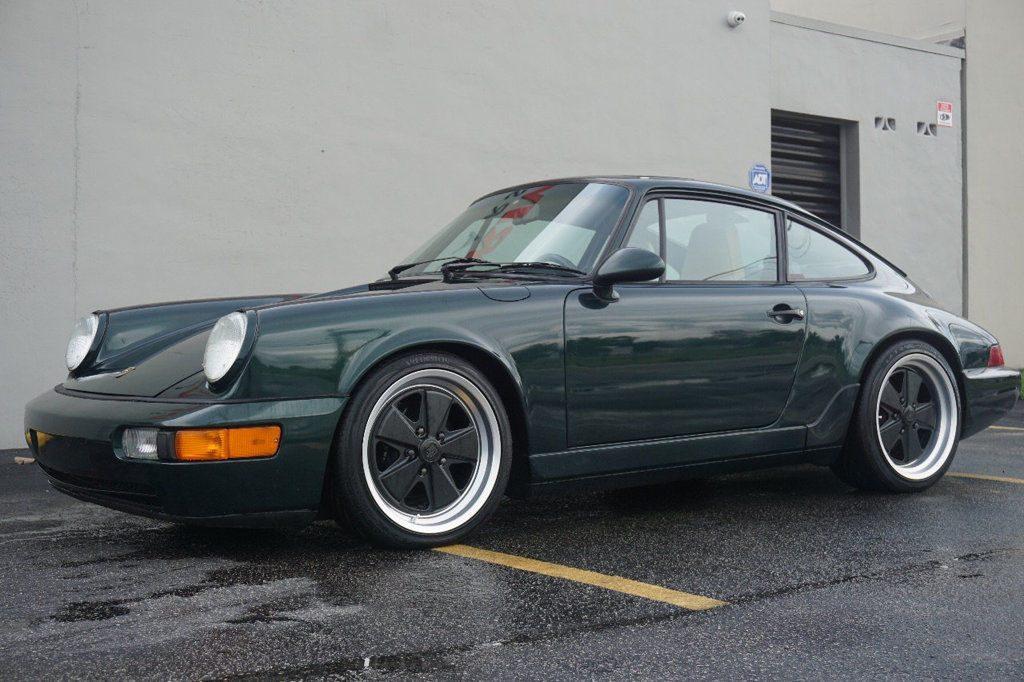 1990 Porsche 911 – Beautiful Color Combination
